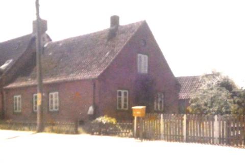 Das Dreikronenhaus Holander Allee 2-4